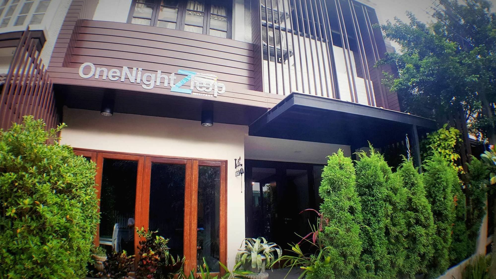 Albergue One Night Zleep At Nimman Chiang Mai Exterior foto